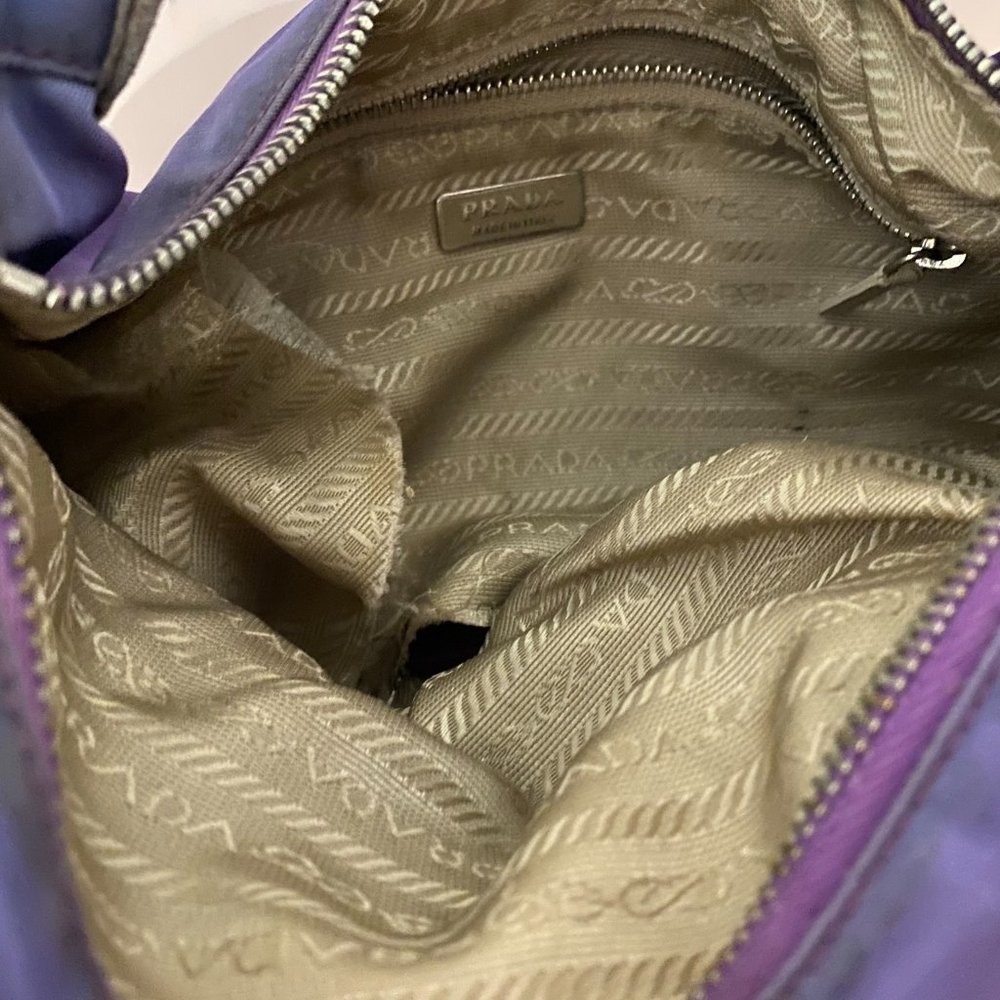 Vintage & Rare Purple Prada Tessuto Egg Fabric Bag - Picture 16 of 16